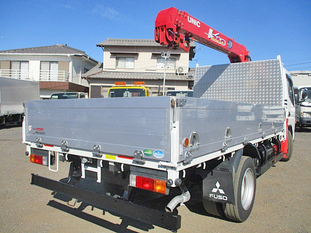 三菱ふそうキャンターユニック4段小型（2t・3t）[写真02]