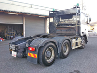ボルボボルボFHトレーラーヘッド（トラクターヘッド）大型（10t）[写真02]