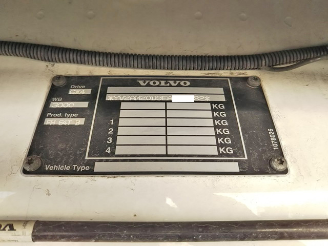 ボルボボルボFHトレーラーヘッド（トラクターヘッド）大型（10t）[写真39]