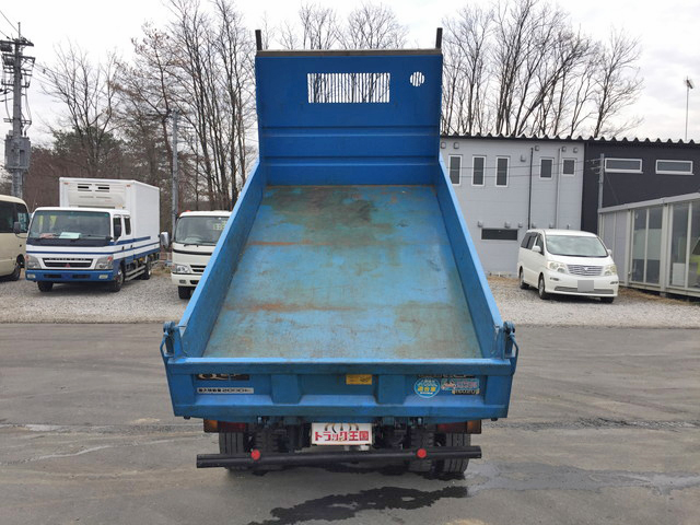 いすゞエルフダンプ小型（2t・3t）[写真12]