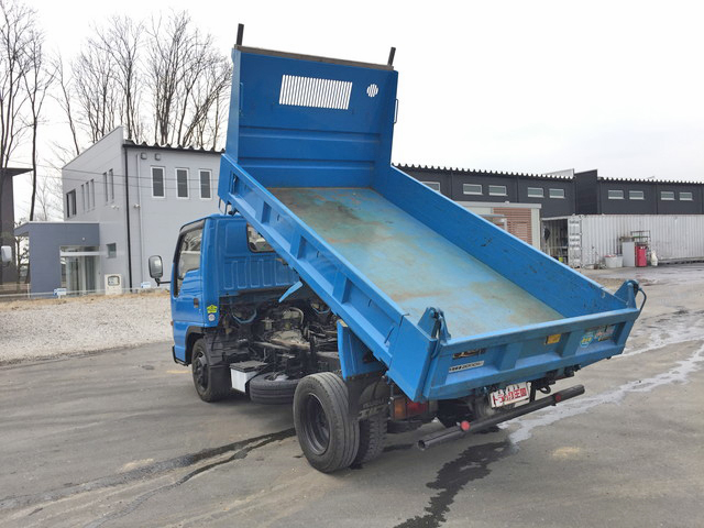 いすゞエルフダンプ小型（2t・3t）[写真13]