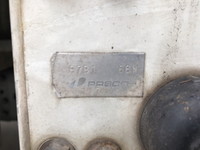 三菱ふそうキャンターガッツダブルキャブ（Wキャブ）小型（2t・3t）[写真08]