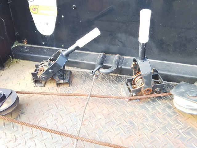 いすゞエルフセーフティローダー小型（2t・3t）[写真15]