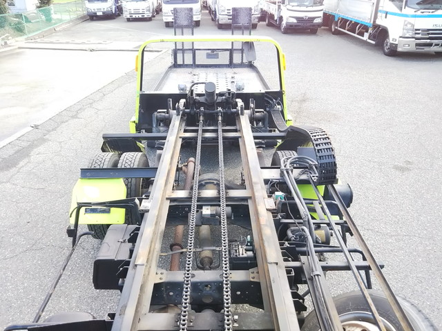 いすゞエルフセーフティローダー小型（2t・3t）[写真17]