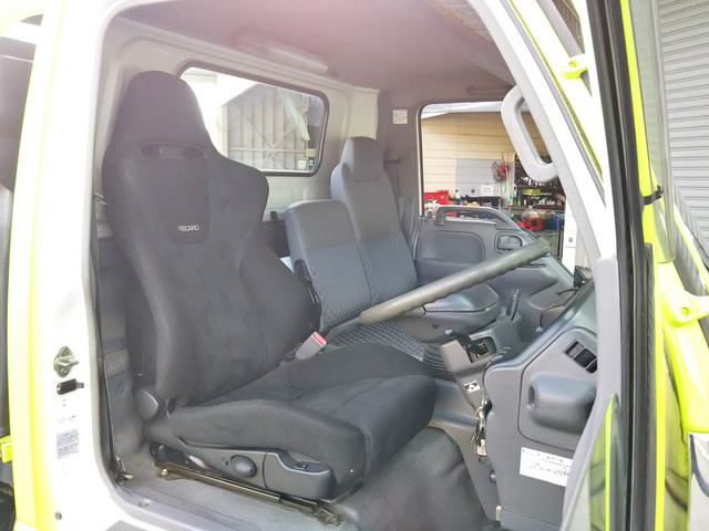 いすゞエルフセーフティローダー小型（2t・3t）[写真30]