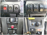 いすゞエルフセーフティローダー小型（2t・3t）[写真36]