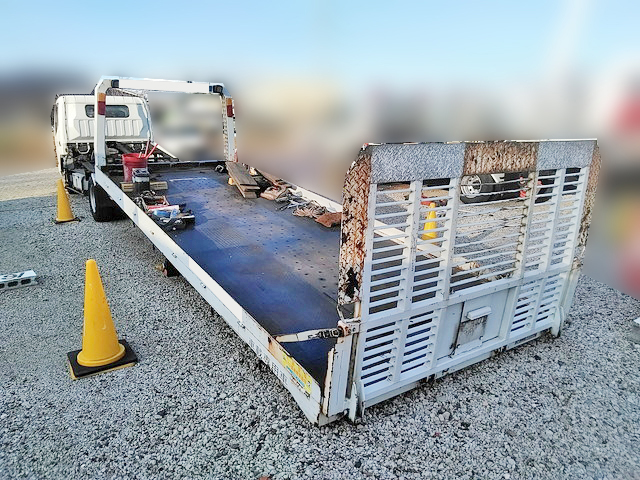 三菱ふそうキャンターセーフティローダー小型（2t・3t）[写真11]