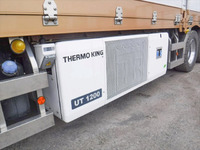 いすゞギガ冷蔵冷凍ウイング大型（10t）[写真18]