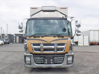 いすゞギガ冷蔵冷凍ウイング大型（10t）[写真09]