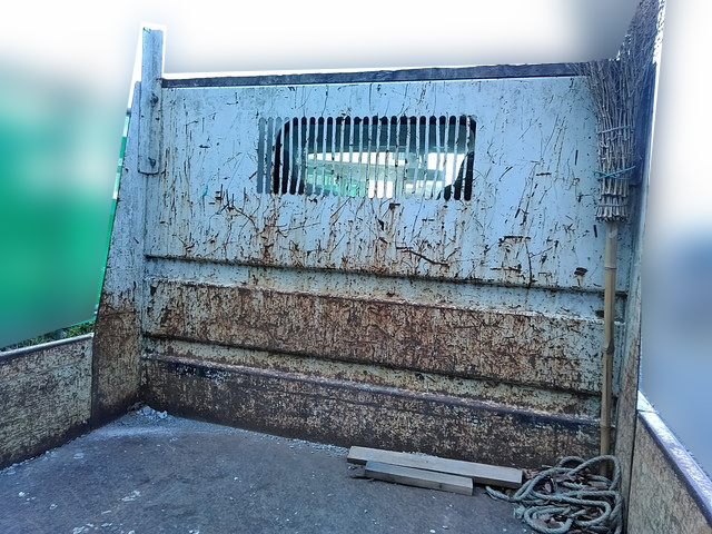 いすゞエルフダンプ小型（2t・3t）[写真09]