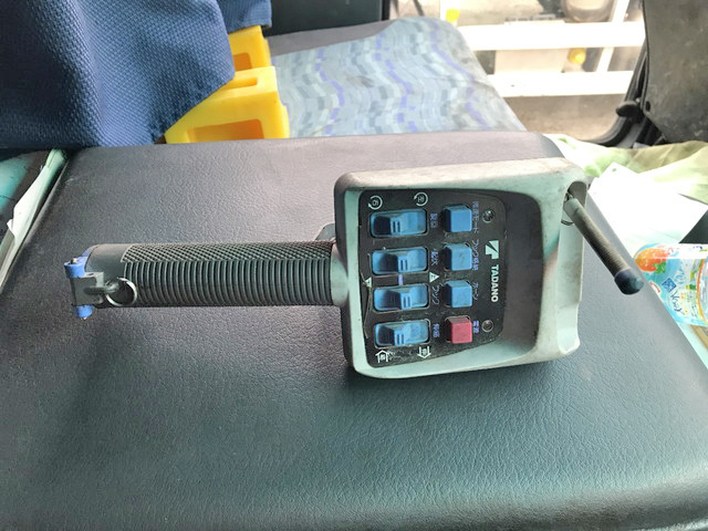 UDトラックスコンドルクレーン3段増トン（6t・8t）[写真12]