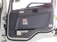 三菱ふそうスーパーグレートセルフクレーン4段大型（10t）[写真28]