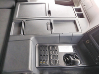 三菱ふそうスーパーグレートセルフクレーン4段大型（10t）[写真36]