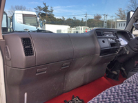 三菱ふそうキャンターユニック4段小型（2t・3t）[写真34]