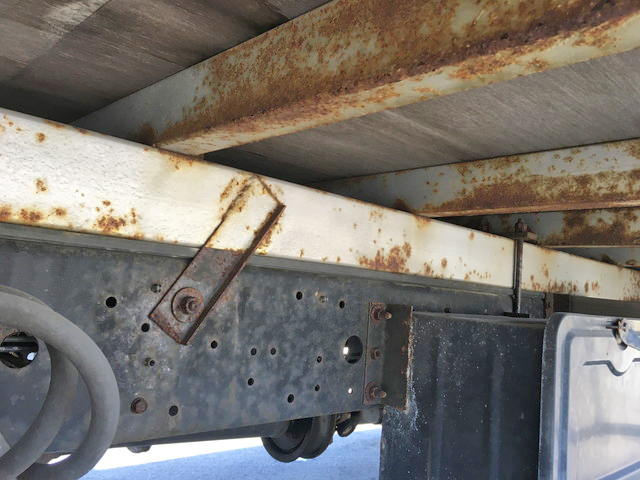 日野デュトロパネルバン小型（2t・3t）[写真21]