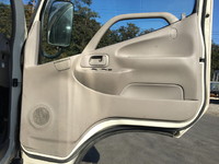 日野デュトロパネルバン小型（2t・3t）[写真28]