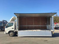 日野デュトロパネルバン小型（2t・3t）[写真06]