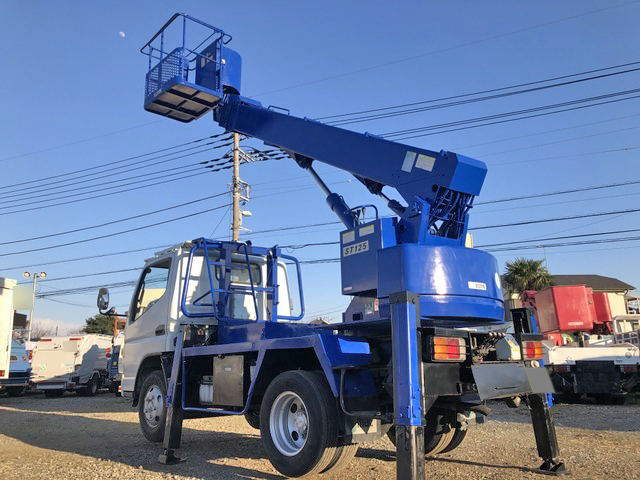 三菱ふそうキャンター高所作業車小型（2t・3t）[写真02]