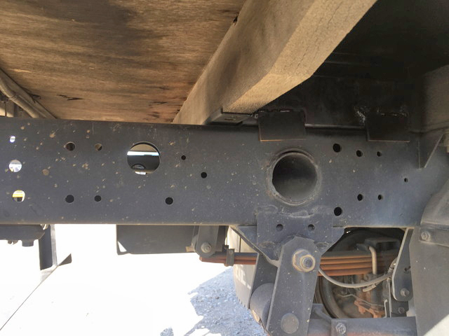 いすゞエルフユニック3段小型（2t・3t）[写真24]