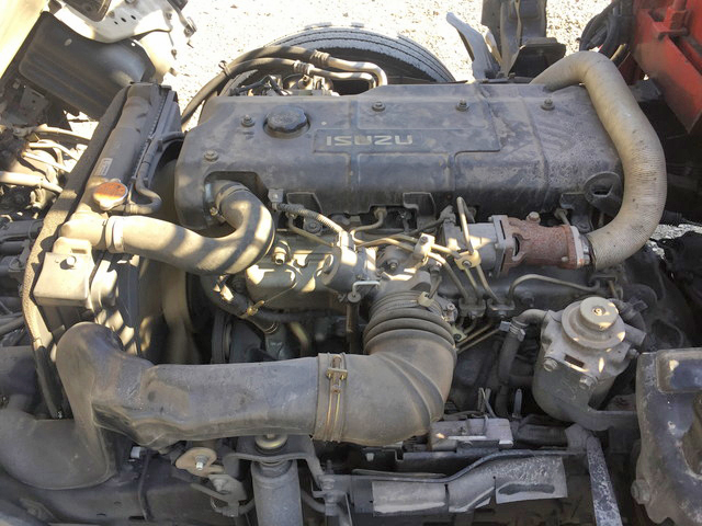 いすゞエルフユニック3段小型（2t・3t）[写真28]