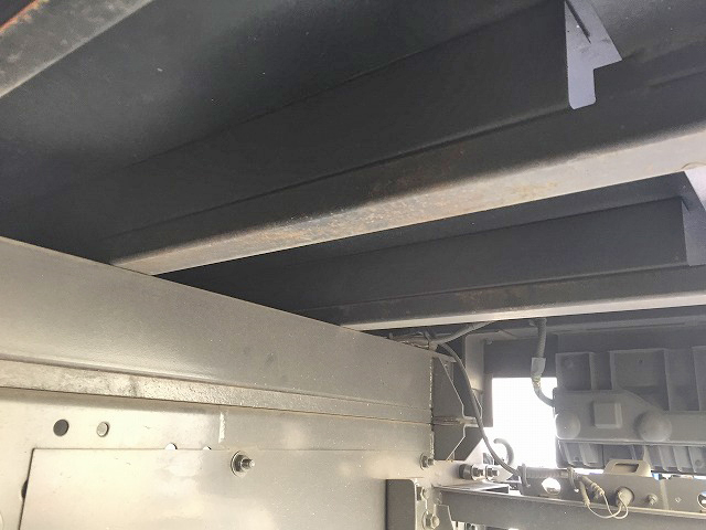 マツダタイタンボトルバン小型（2t・3t）[写真20]