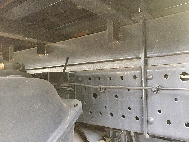 マツダタイタンボトルバン小型（2t・3t）[写真22]