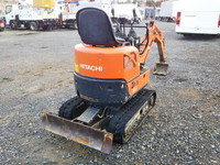 日立ミニユンボ（ミニバックホー）[写真02]