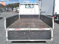 三菱ふそうキャンター平ボディ小型（2t・3t）[写真06]