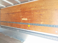 三菱ふそうキャンターアルミウイング小型（2t・3t）[写真13]