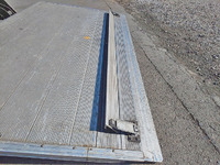 三菱ふそうキャンターアルミウイング小型（2t・3t）[写真18]