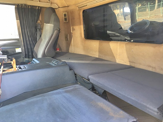 三菱ふそうスーパーグレートダンプ大型（10t）[写真33]