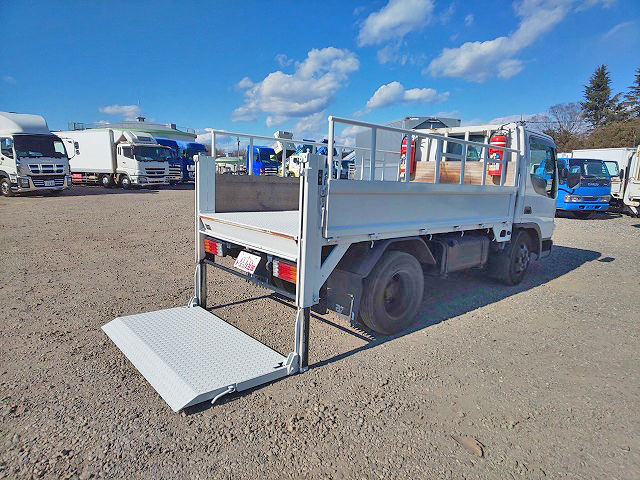 マツダタイタン平ボディ小型（2t・3t）[写真10]