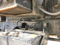 いすゞエルフ高所作業車小型（2t・3t）[写真17]