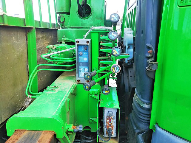 三菱ふそうファイタークレーン5段中型（4t）[写真15]