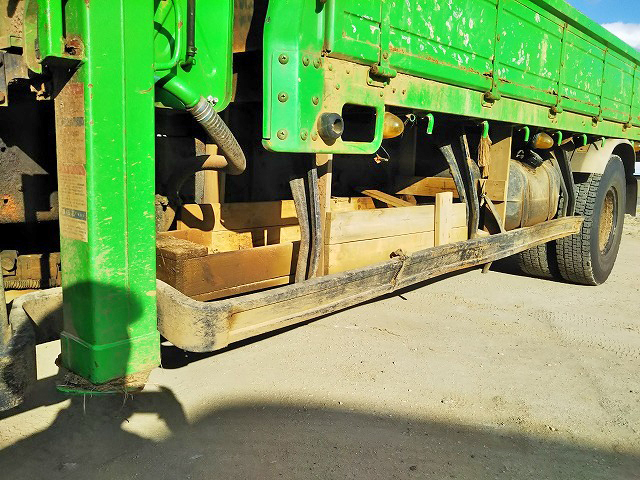 三菱ふそうファイタークレーン5段中型（4t）[写真17]