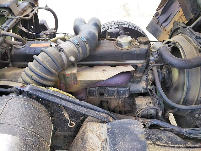 三菱ふそうファイタークレーン5段中型（4t）[写真24]