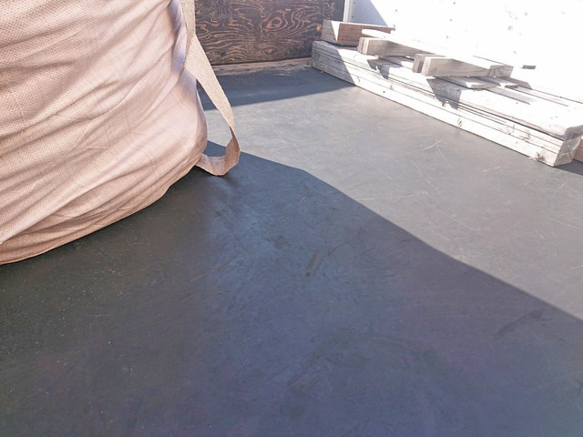 いすゞエルフユニック6段小型（2t・3t）[写真06]