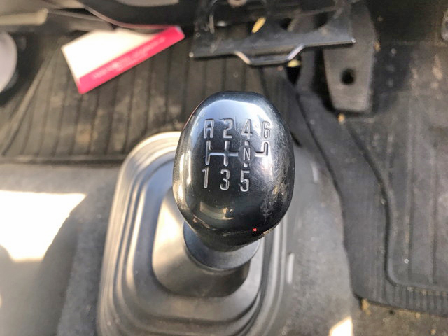 いすゞフォワードアルミウイング中型（4t）[写真19]