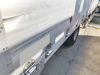 いすゞフォワードアルミウイング中型（4t）[写真02]