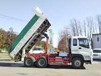 いすゞギガダンプ大型（10t）[写真08]