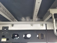 いすゞフォワードアルミウイング中型（4t）[写真22]