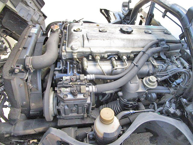 三菱ふそうキャンター冷凍車（冷蔵車）小型（2t・3t）[写真24]