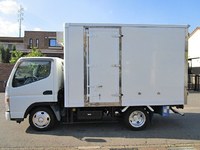 三菱ふそうキャンター冷凍車（冷蔵車）小型（2t・3t）[写真05]