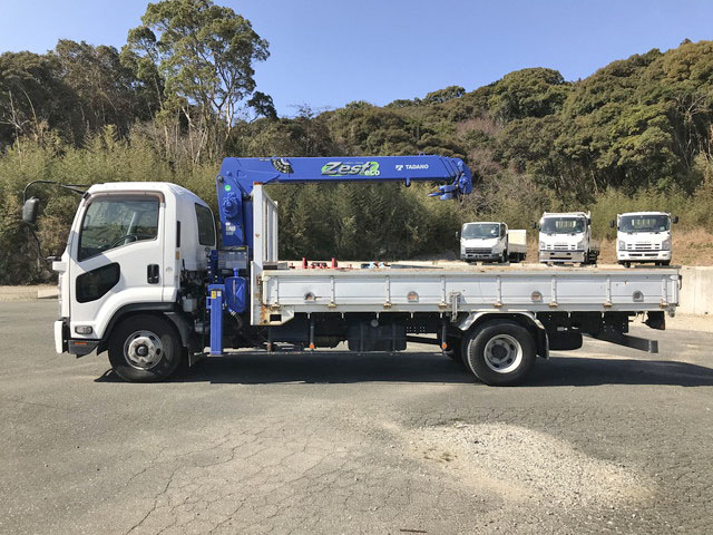 いすゞフォワードクレーン4段中型（4t）[写真05]