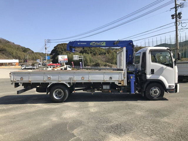 いすゞフォワードクレーン4段中型（4t）[写真07]