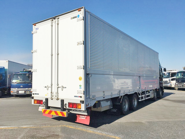 日野プロフィアアルミウイング大型（10t）[写真02]