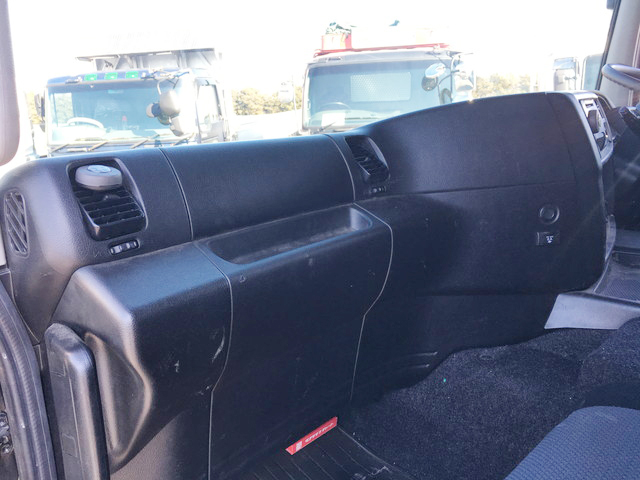 日野プロフィアアルミウイング大型（10t）[写真27]