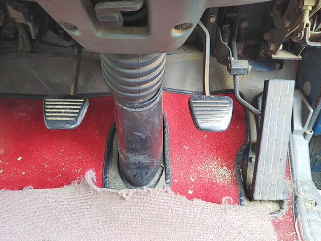 三菱ふそうキャンター深ダンプ（土砂禁ダンプ）小型（2t・3t）[写真30]