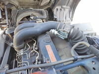 三菱ふそうファイター幌ウイング中型（4t）[写真17]