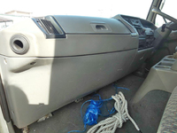 三菱ふそうファイター幌ウイング中型（4t）[写真23]